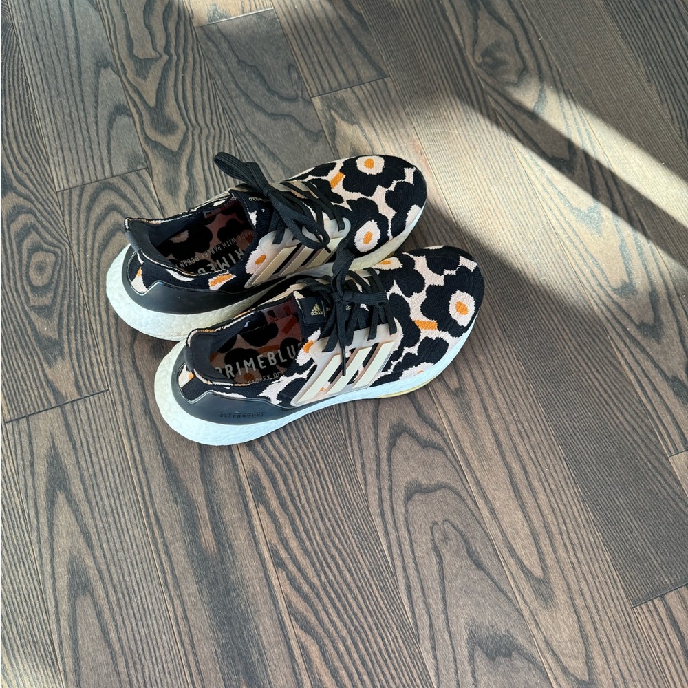 Adidas Marimekko flower ultraboost